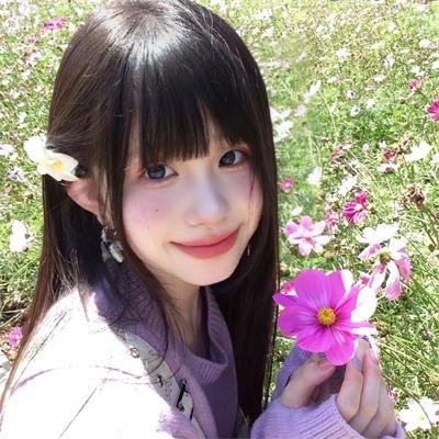 一线女星深夜密会神秘女子，公司火速否认，短时间内持续发酵